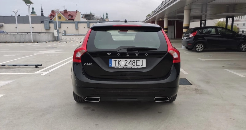 Volvo V60 cena 49900 przebieg: 249000, rok produkcji 2015 z Kielce małe 407